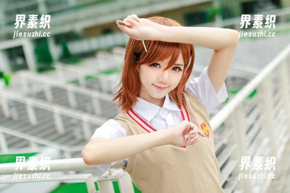 哇，Sally Dorasnow的波奇套图，这资源花样真不少。